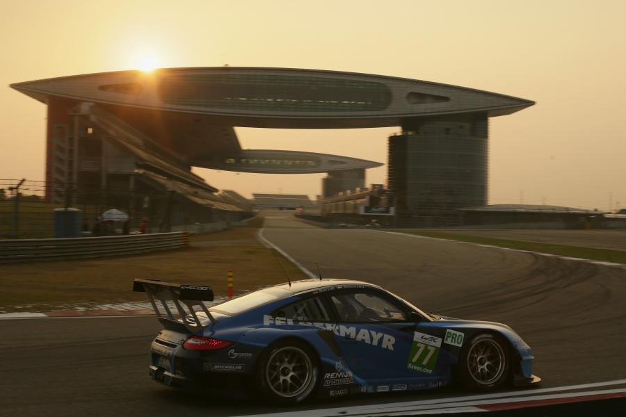  Porsche 911 GT3 RSR 2012 года  (фото 287 из 429)